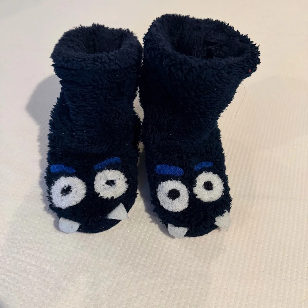 Mini Boden Navy Monster Kids Slippers Size 8